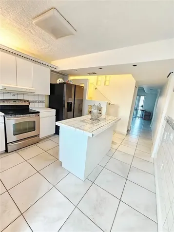 3494 E 4th Avenue Hialeah FL 33013