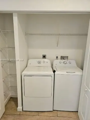 2160 NE 37th Road Homestead FL 33033