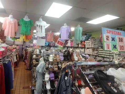 4036 W 12th Avenue Hialeah FL 33012