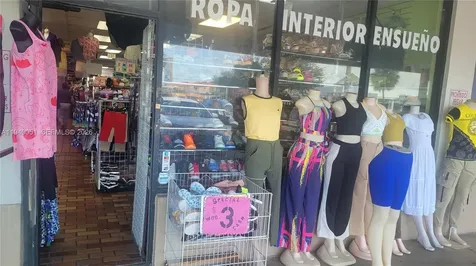 4036 W 12th Avenue Hialeah FL 33012