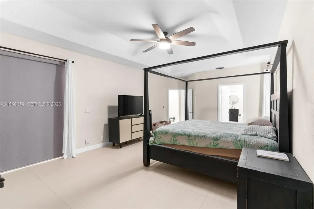 4963 NW 58th Avenue Coral Springs FL 33067