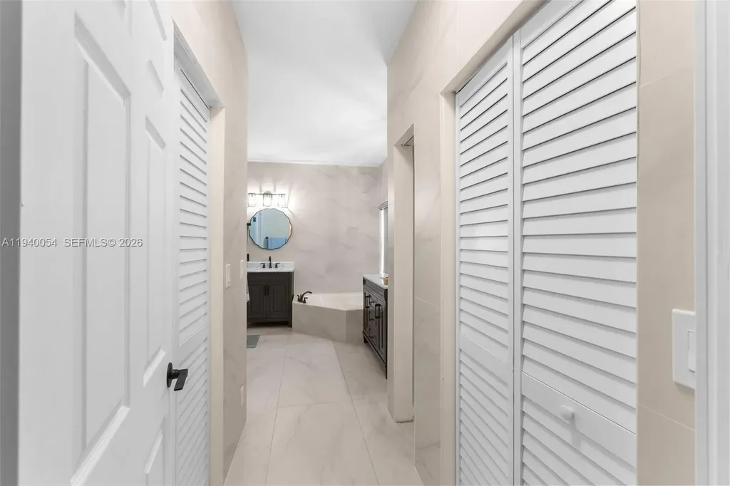 4963 NW 58th Avenue Coral Springs FL 33067