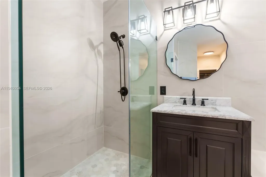 4963 NW 58th Avenue Coral Springs FL 33067