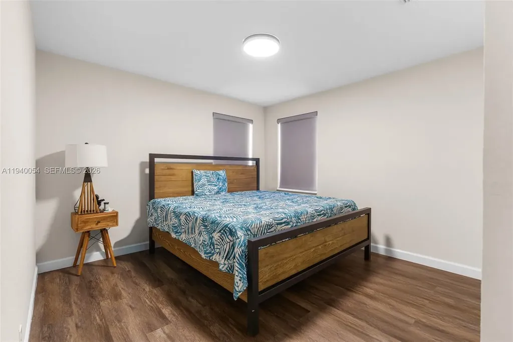 4963 NW 58th Avenue Coral Springs FL 33067