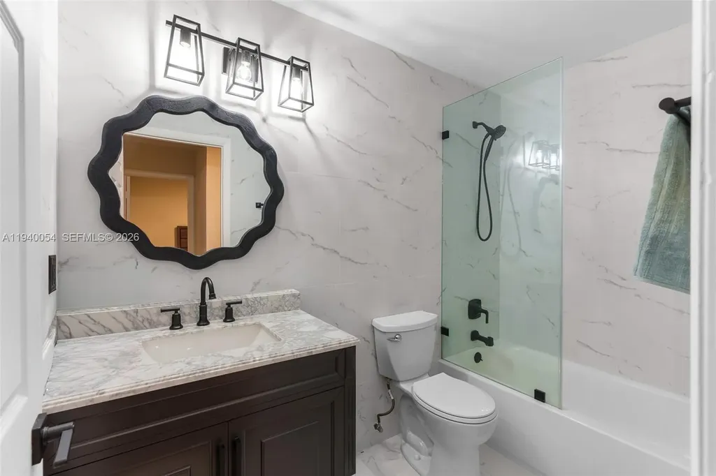 4963 NW 58th Avenue Coral Springs FL 33067