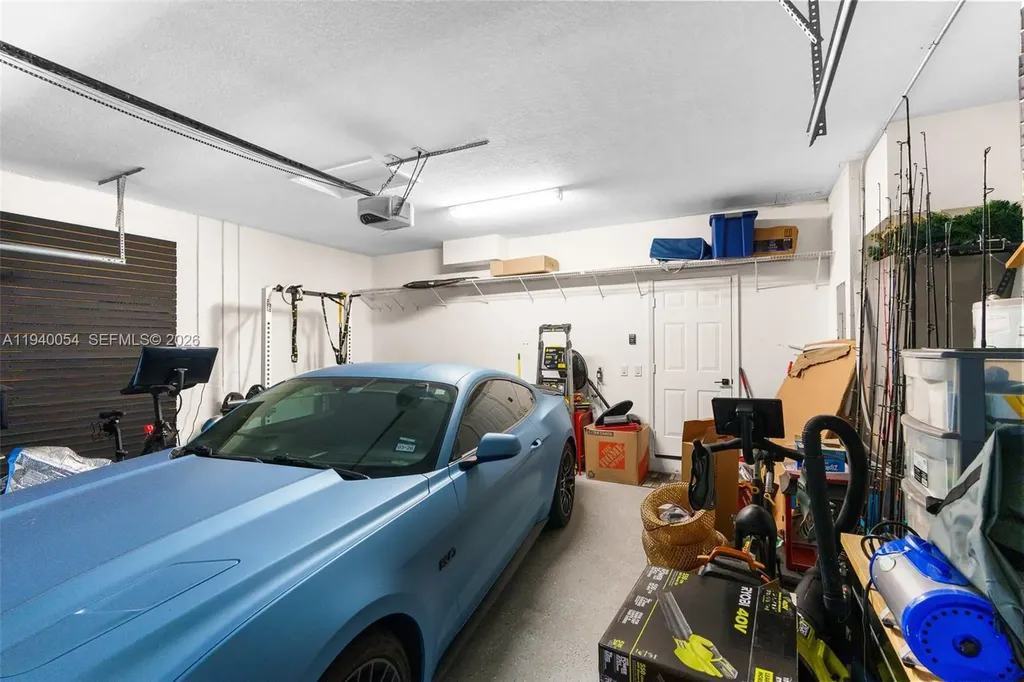 4963 NW 58th Avenue Coral Springs FL 33067