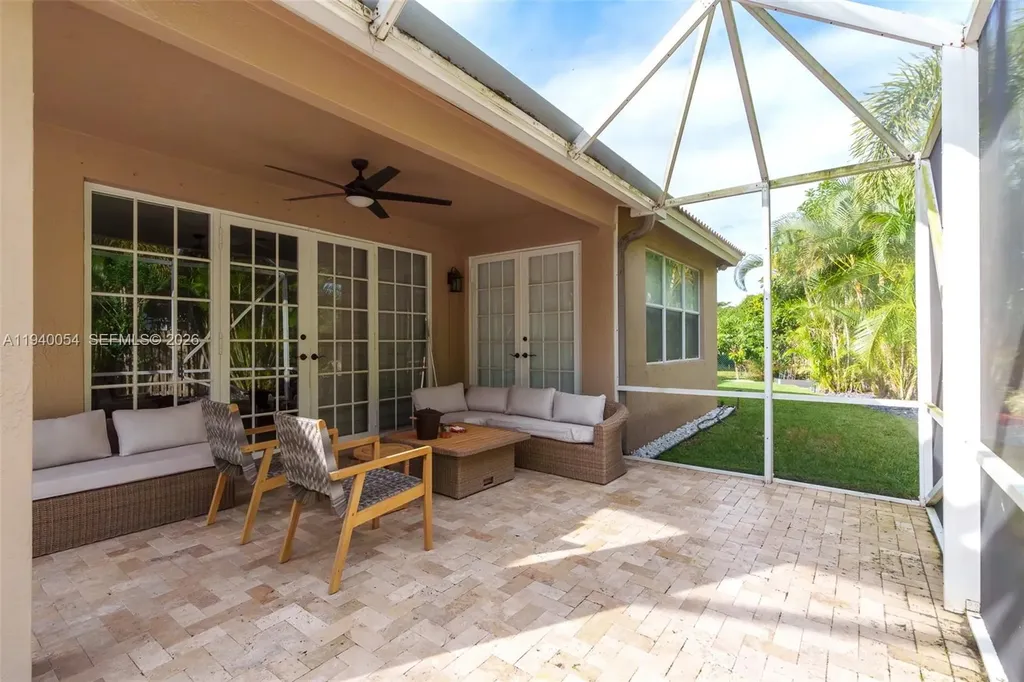 4963 NW 58th Avenue Coral Springs FL 33067