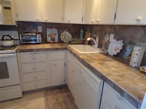 3020 Marcos Drive Aventura FL 33160