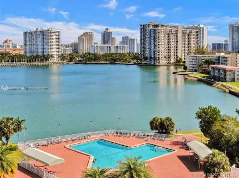 3020 Marcos Drive Aventura FL 33160