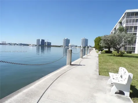 3020 Marcos Drive Aventura FL 33160