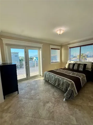 1516 Aqueduct Lane Key Largo FL 33037