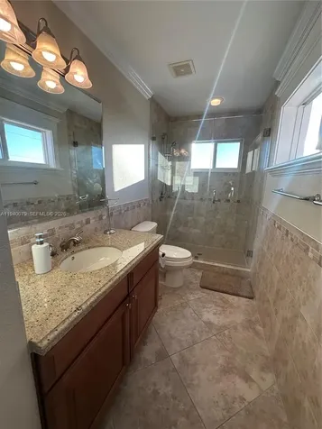 1516 Aqueduct Lane Key Largo FL 33037