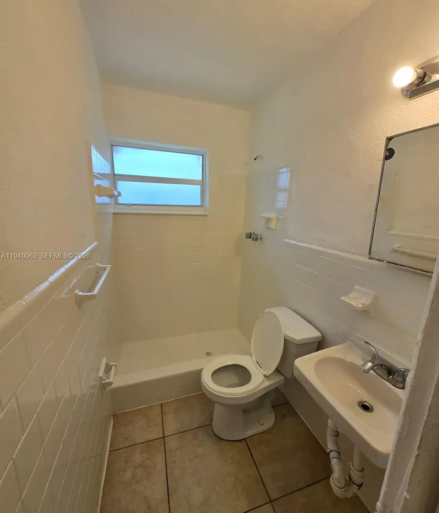 3981 SW 12th Place Fort Lauderdale FL 33312