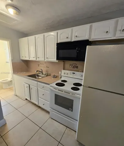 3981 SW 12th Place Fort Lauderdale FL 33312