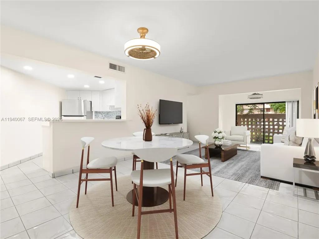 10249 NW 9th Street Circle Miami FL 33172