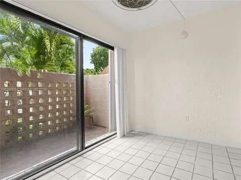 10249 NW 9th Street Circle Miami FL 33172