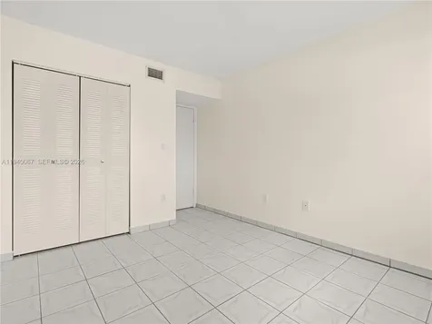10249 NW 9th Street Circle Miami FL 33172