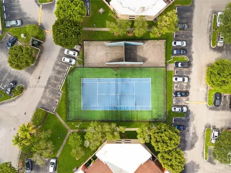 10249 NW 9th Street Circle Miami FL 33172