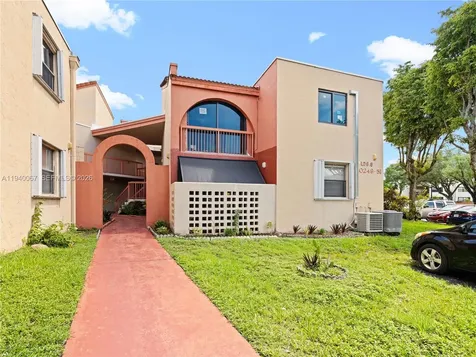 10249 NW 9th Street Circle Miami FL 33172