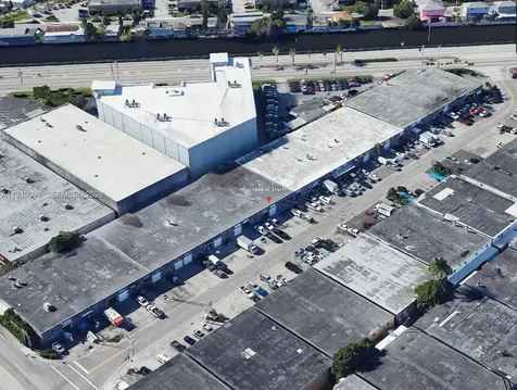 1644 W 31st Place Hialeah FL 33012