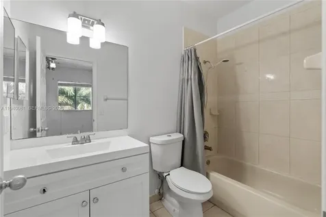 1564 SW 2nd Street Homestead FL 33030