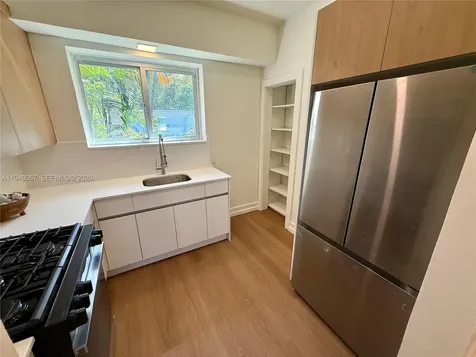 1535 West Avenue Miami Beach FL 33139