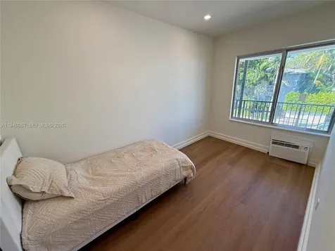 1535 West Avenue Miami Beach FL 33139