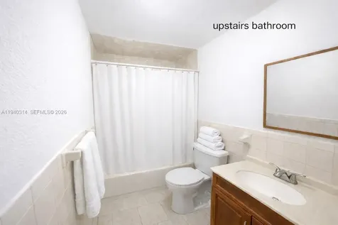 335 Bayview Avenue Key Largo FL 33037