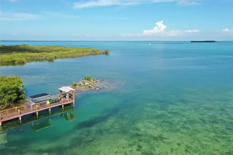 335 Bayview Avenue Key Largo FL 33037