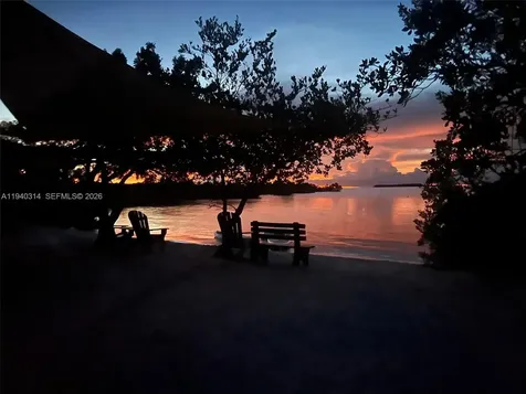 335 Bayview Avenue Key Largo FL 33037