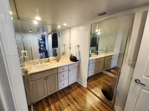 290 174th Street Sunny Isles Beach FL 33160
