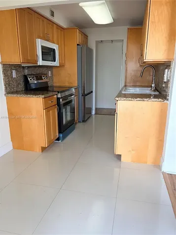 290 174th Street Sunny Isles Beach FL 33160