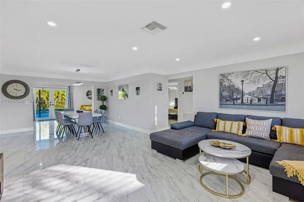 6600 NE 20th Way Fort Lauderdale FL 33308