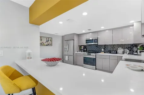6600 NE 20th Way Fort Lauderdale FL 33308