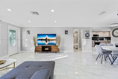 6600 NE 20th Way Fort Lauderdale FL 33308
