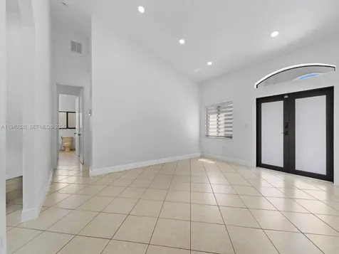 13205 SW 218th Terrace Miami FL 33170