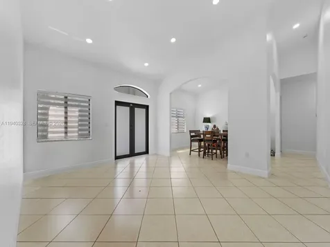 13205 SW 218th Terrace Miami FL 33170