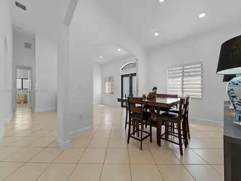 13205 SW 218th Terrace Miami FL 33170