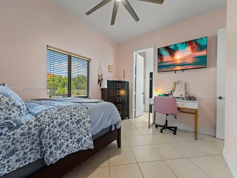13205 SW 218th Terrace Miami FL 33170