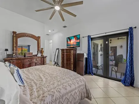 13205 SW 218th Terrace Miami FL 33170