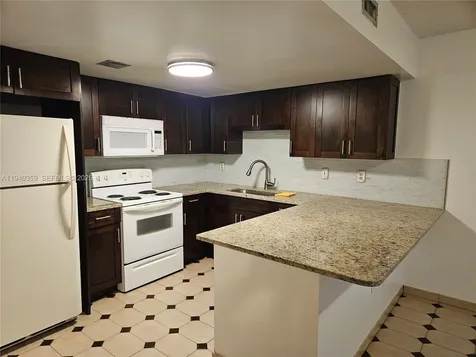 510 NW 109th Avenue Miami FL 33172