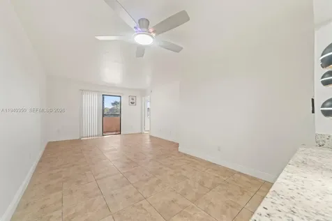 880 NE 207th Terrace Miami FL 33179
