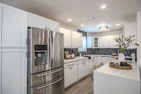 801 NE 57th Street Oakland Park FL 33334
