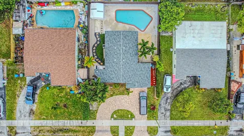 801 NE 57th Street Oakland Park FL 33334