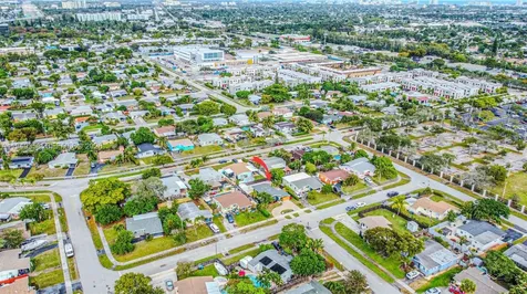 801 NE 57th Street Oakland Park FL 33334