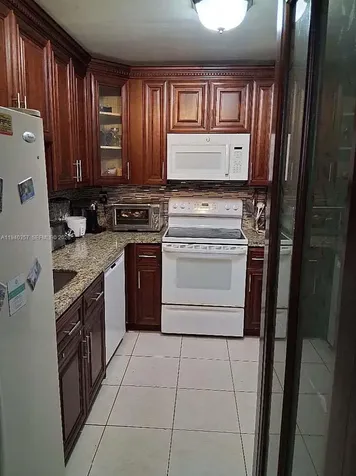 1400 Saint Charles Place Pembroke Pines FL 33026