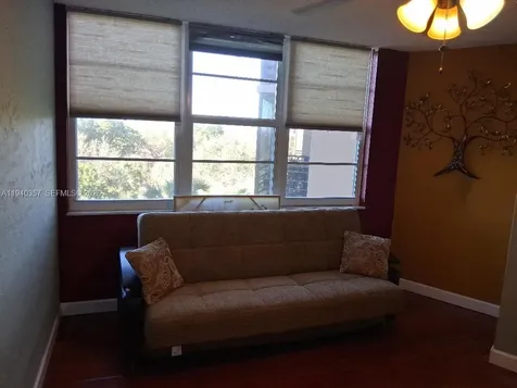 1400 Saint Charles Place Pembroke Pines FL 33026