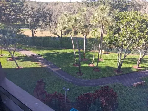 1400 Saint Charles Place Pembroke Pines FL 33026