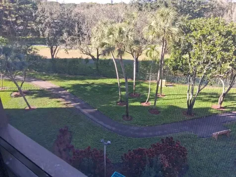 1400 Saint Charles Place Pembroke Pines FL 33026