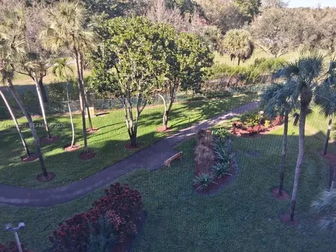 1400 Saint Charles Place Pembroke Pines FL 33026